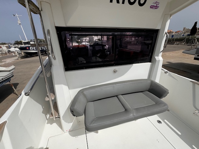 slider 7 Beneteau Barracuda 9